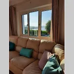 Apartment Garden Meets Blue Sea For 2 People Dingle
